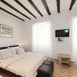 Kalelarga * Задар