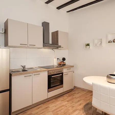 Kalelarga Apartament