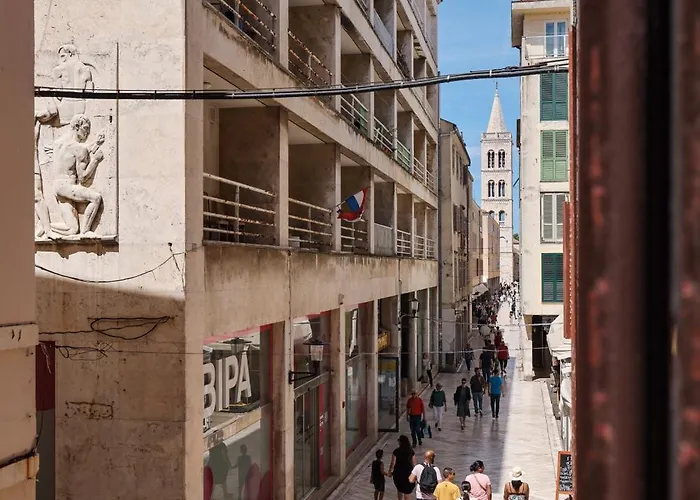 Kalelarga Zadar