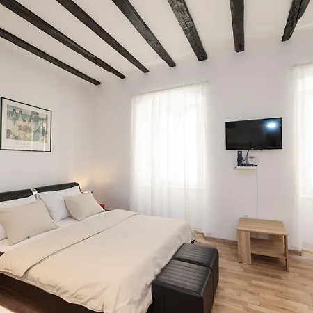 Kalelarga * زادار