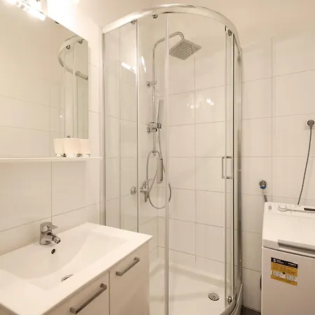 Kalelarga Apartment *