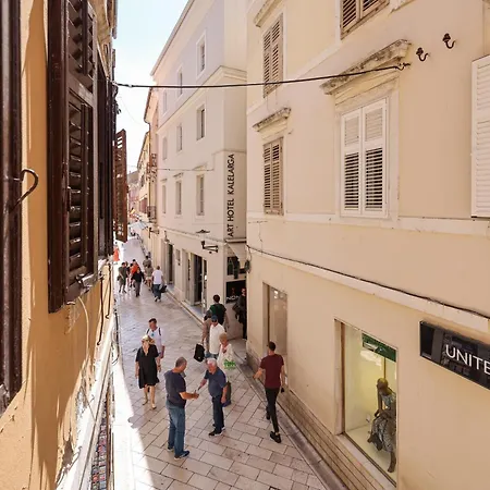 Kalelarga * زادار